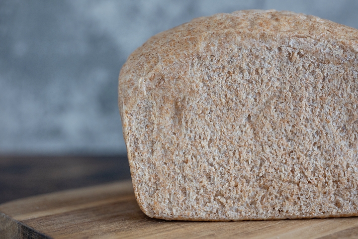 全粒粉100%パン