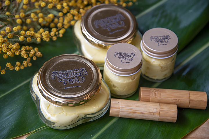 宮古島産みつろうを使った「ARIGATOU」