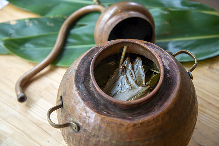 手作りの月桃蒸留水