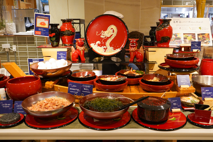 琉球和食のビュッフェスタイル