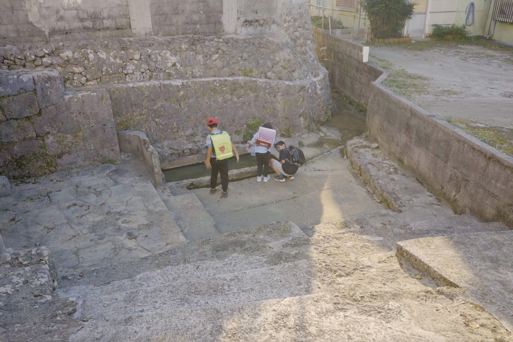 昔から清らかな水が湧き出ていた繁多川