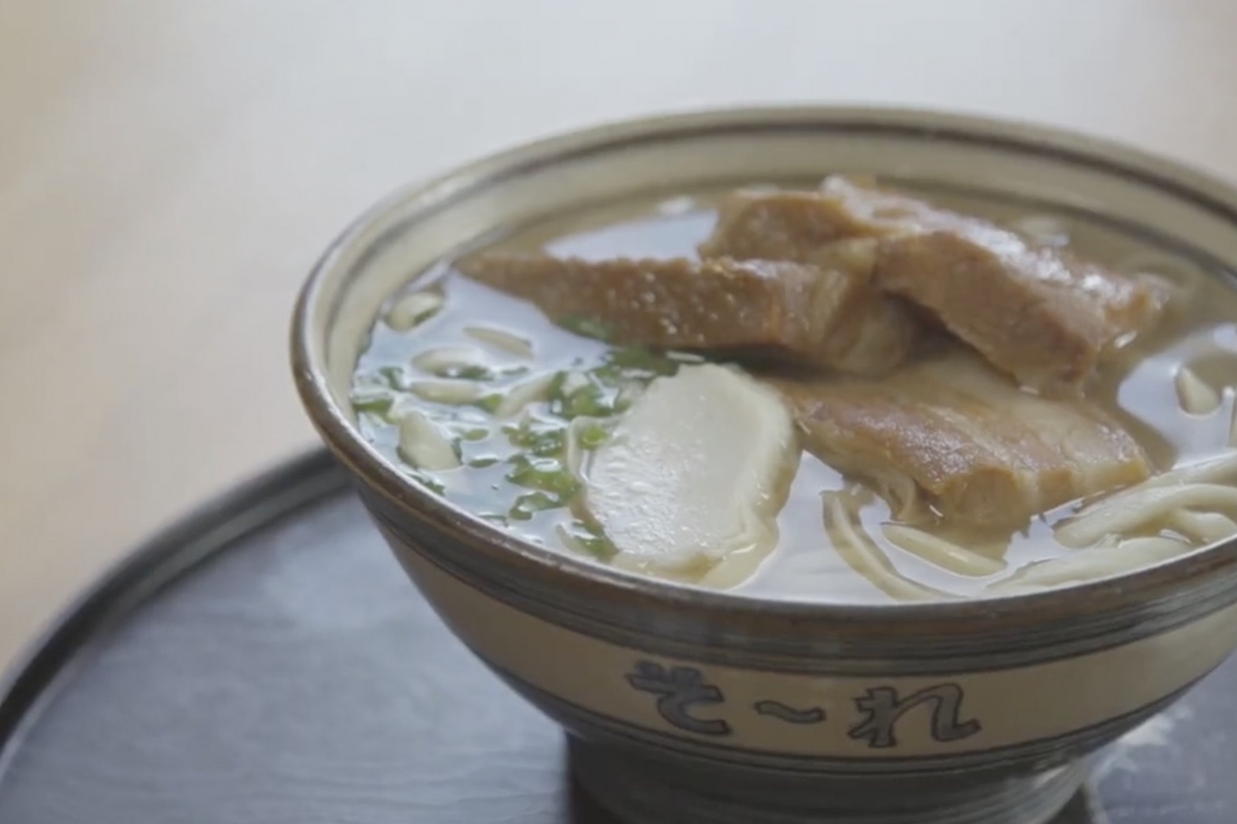 今帰仁の駅そーれの沖縄そば