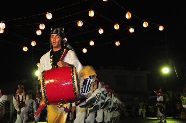 喜屋武エイサー盆踊り