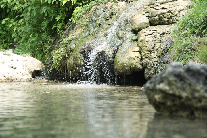 垣花樋川(かきのはなひーじゃー)