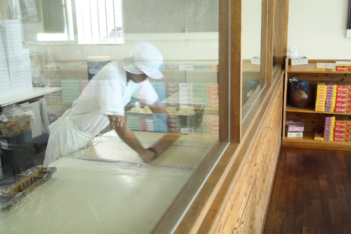 製造工場での作業