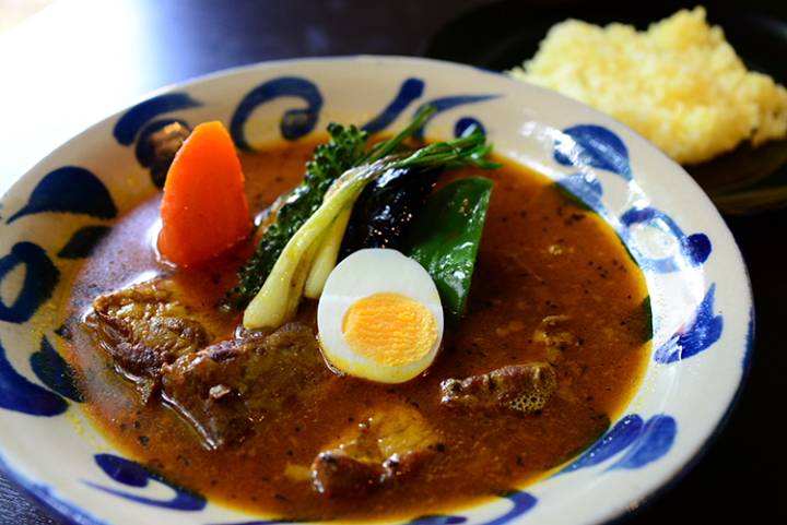 軟骨ソーキカレー