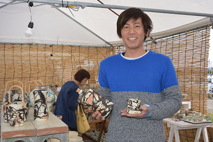 志陶房の長浜太志さん
