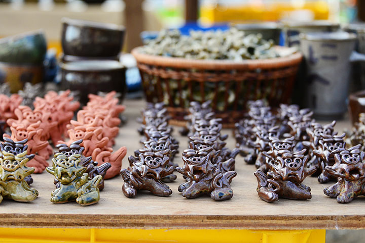 作り手が心を込めて作ったやちむん