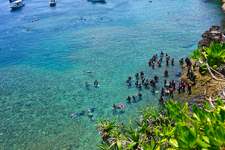 恩納村 青の洞窟