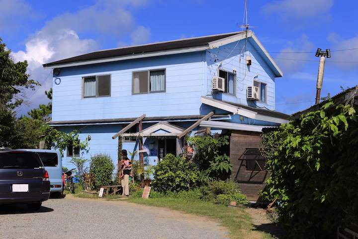 「南恩納トロピカル」の外観