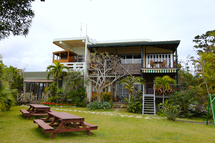 やんばるロハス外観