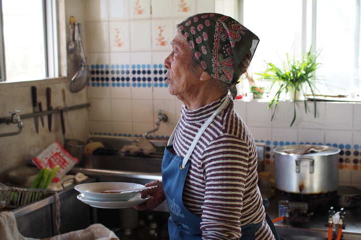 食堂のアンマー(お母さん)