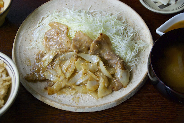 紅豚ロース生姜焼き定食