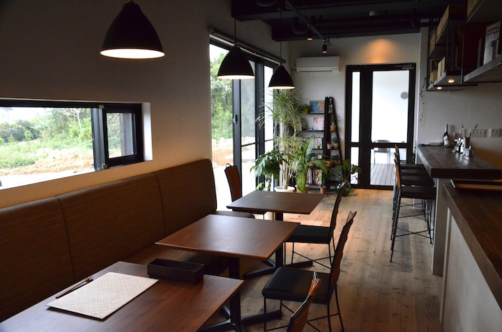 ダイニングバー