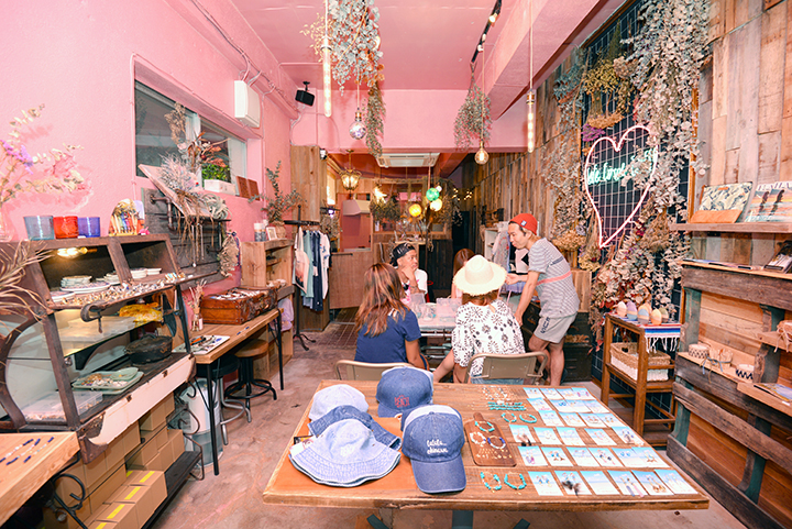 Ti-da Beach Parlourの店内