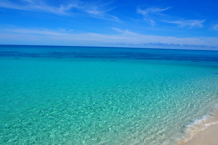 下地空港周辺の海