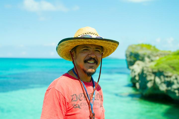 池間島観光協会の仲間広二さん