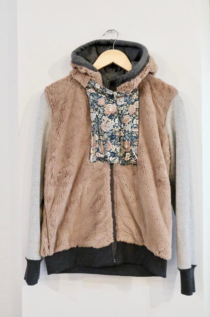 Stock Room Gallery Kozaの商品