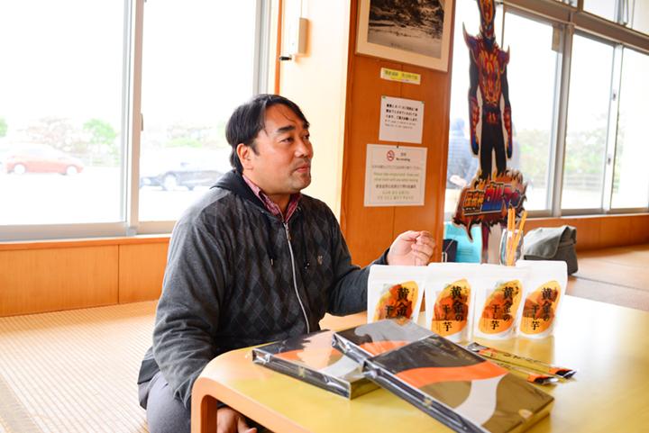 黄金芋の農業を両親と営む村田倫弥さん