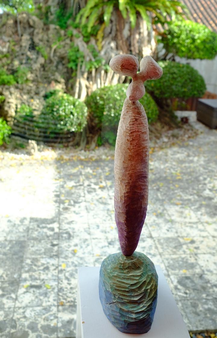 キャンプタルガニー アーティスティックファームの展示品