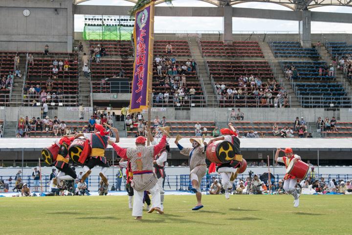 「安慶田青年会」のエイサー