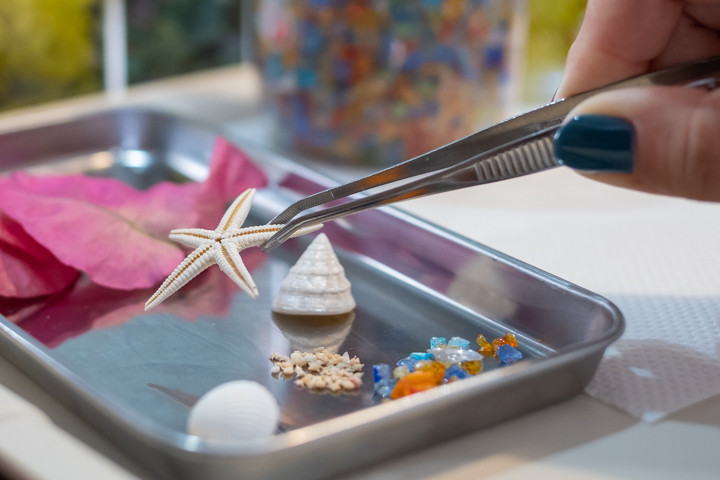 アロマワックスサシェ作りを体験