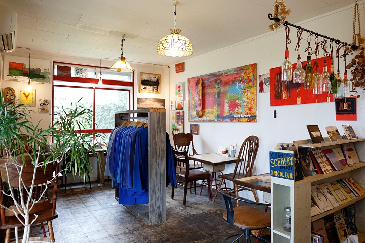 Bricoleur(ブリコルール)の店内