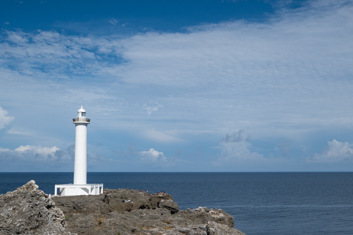 残波岬の灯台