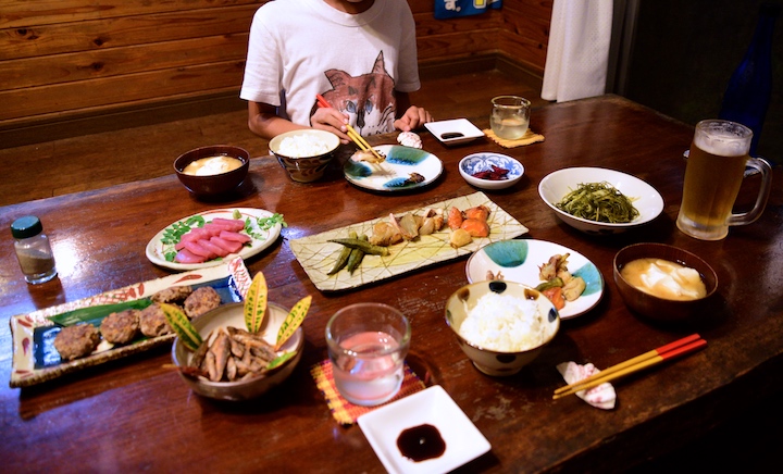 石原家のダイニング