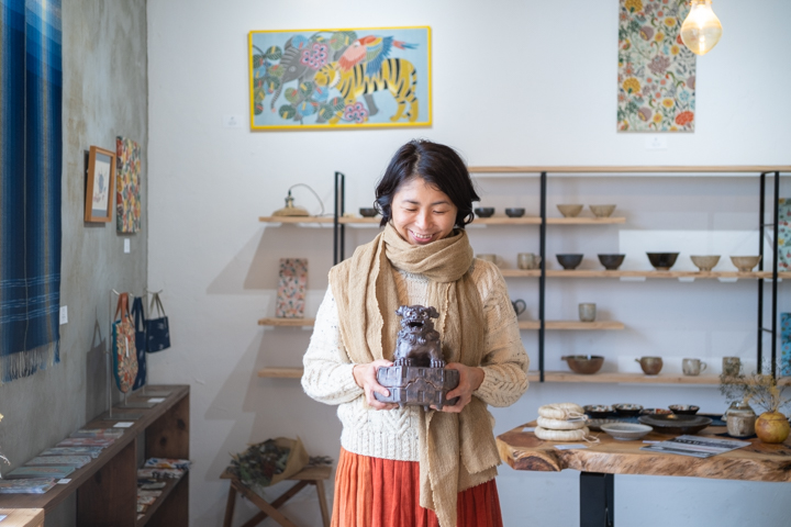 店主の河野こずえさん