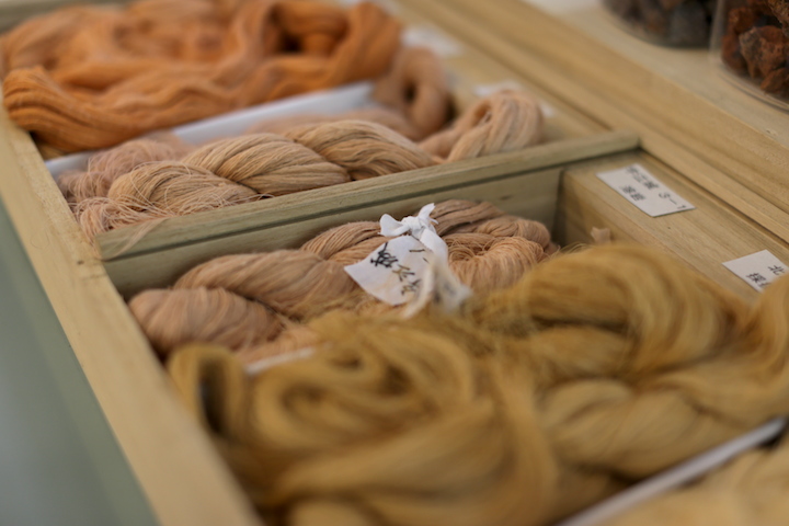 久米島紬の里 ゆいまーる館展示品