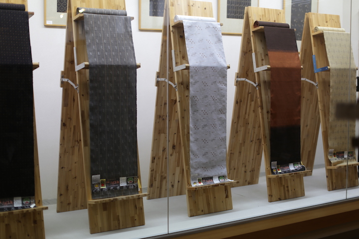 久米島紬の里 ゆいまーる館展示品