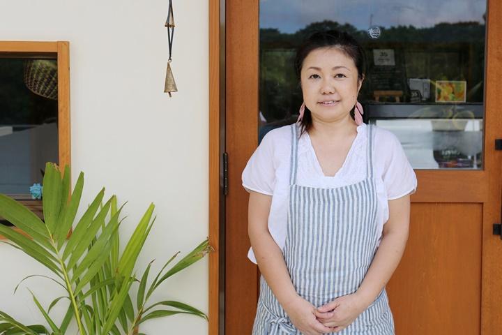 お店を営む山口れいこさん