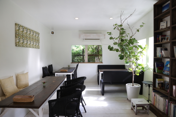 café PIPINEO（カフェ ピピネオ）