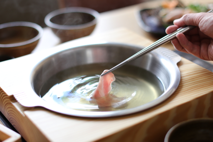しゃぶしゃぶ鍋料理