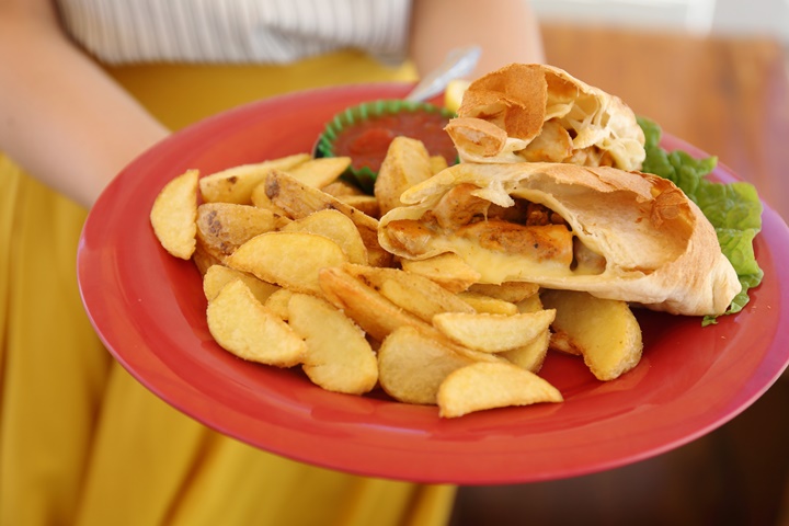 トルティーヤロールとポテト