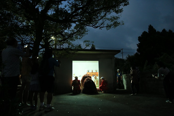 「拝所まわり」兼城のヌンドゥンチにて