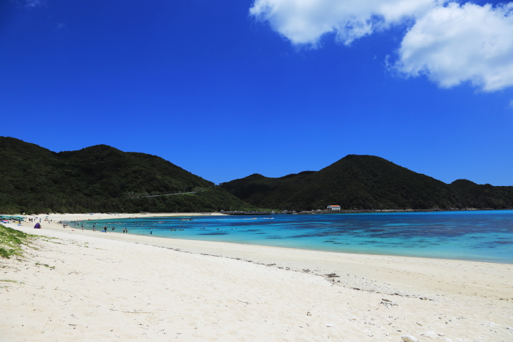 阿波連ビーチ