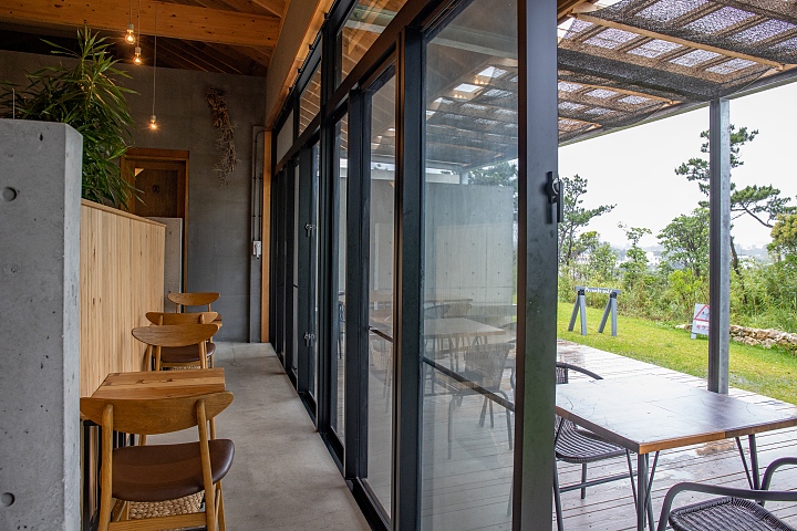 CLAY Coffee&Galleryの店内