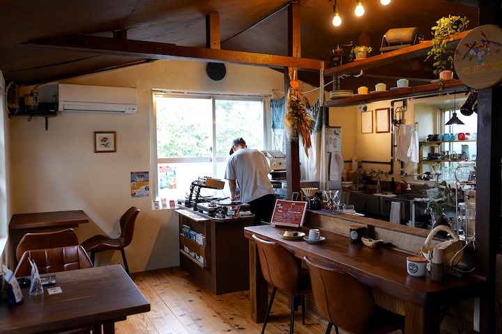 櫻井珈琲の店内