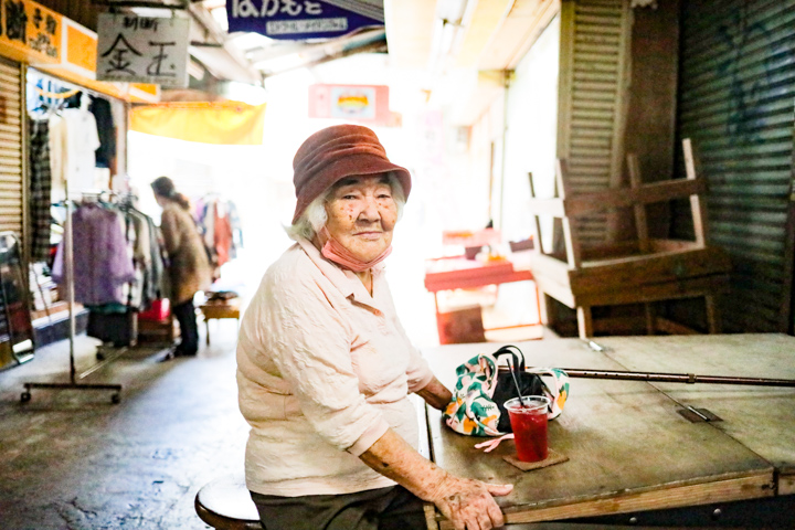 ちゅらかーぎー（美人）のおばー
