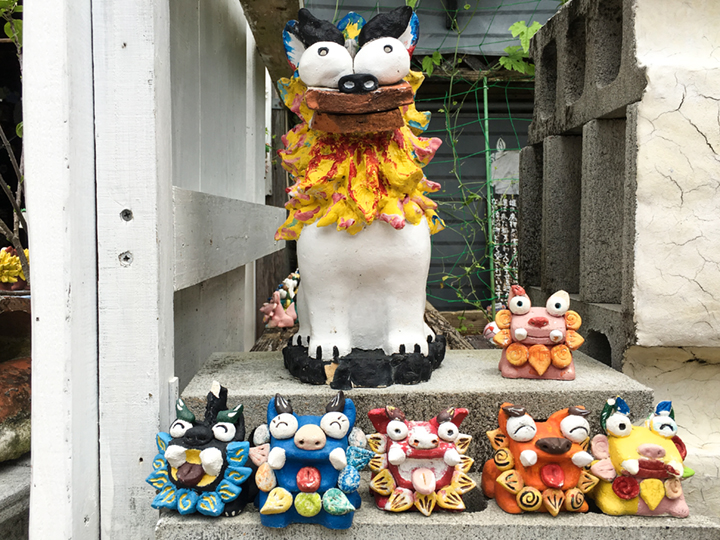 漆喰シーサーたち
