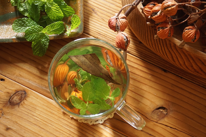 「フレッシュハーブティー」