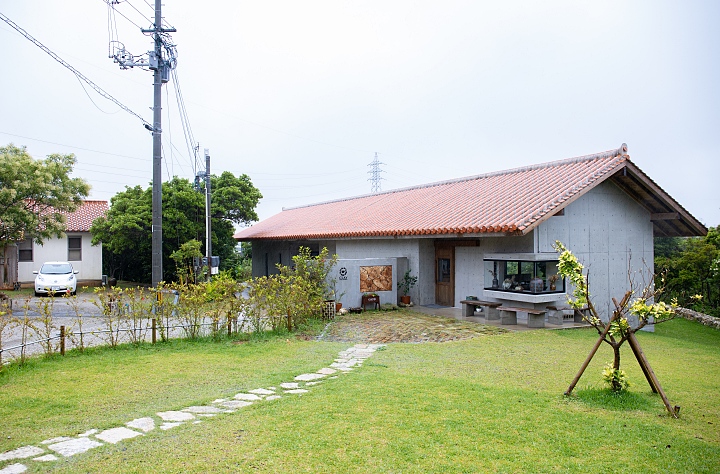 「CLAY Coffee&Gallery」