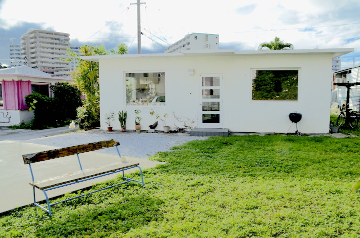 ヒージャー（ヤギ）料理の店「rat & sheep」