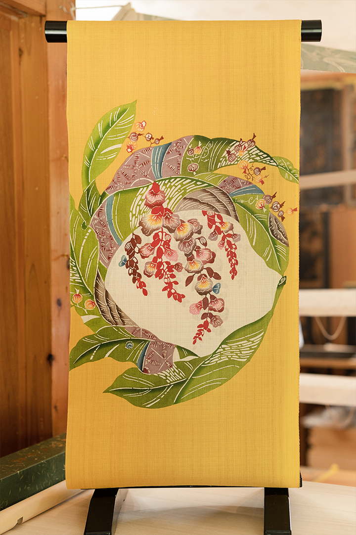 「紅型工房ひがしや」の紅型