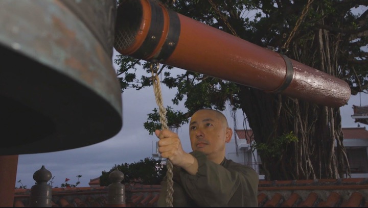 住職の善國乗榮さん